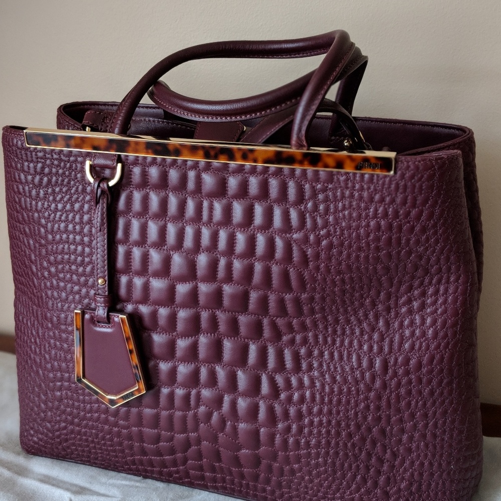 Limited edition medium Fendi 2Jours